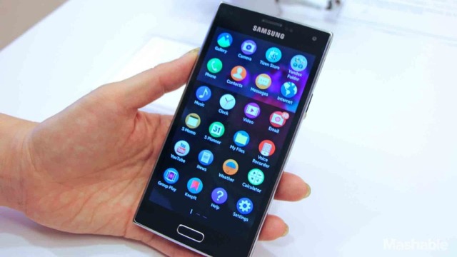 Tizen Powered Samsung Z smart mobile 02
